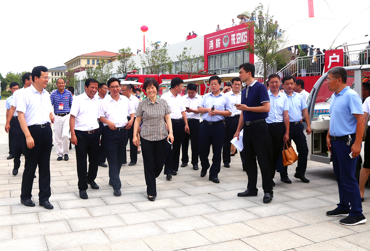 山东省第十三届中学生运动会在基地隆重开幕